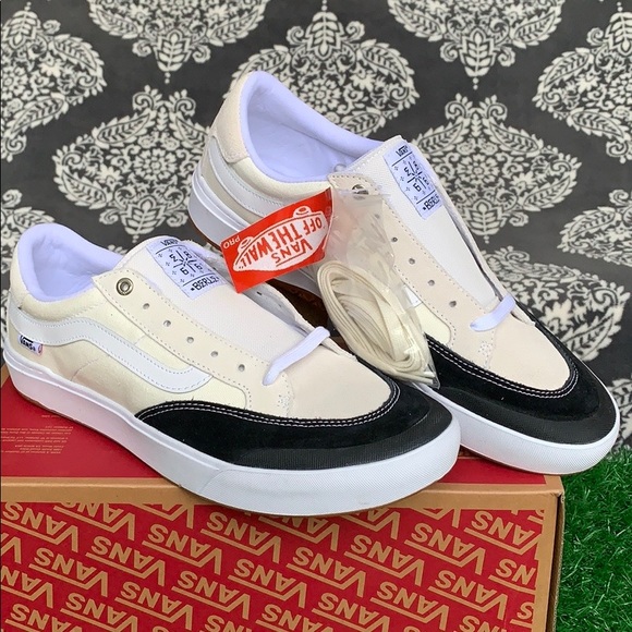 VANS BERLE PRO MARSHMALLOW/BLACK WMNS - Picture 2 of 16